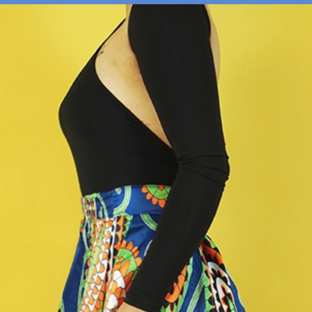 Top - Picture 4 of 4